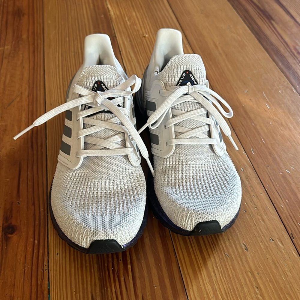 Adidas tennis shoes, women’s size 7.